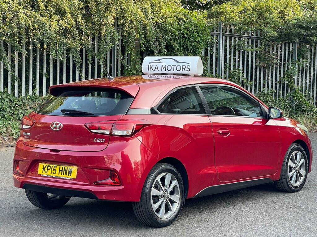 Hyundai I20 Se Red #4