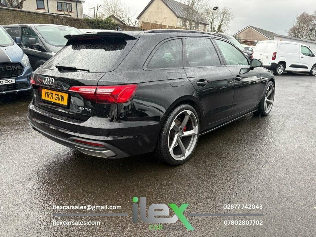 Audi A4 Avant 2L Technik YR71GVW Black #5