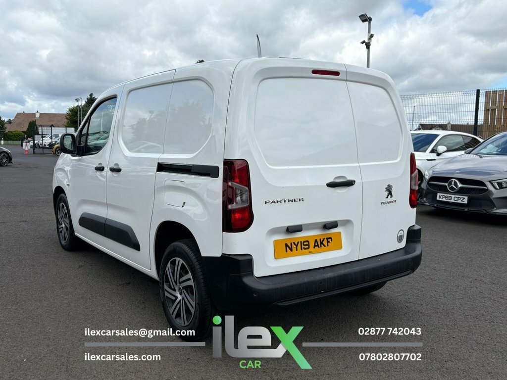 Peugeot Partner 1.6L Professional White #6