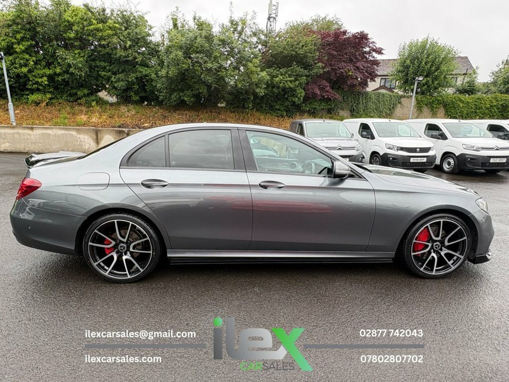 Mercedes-Benz E Class 2L Amg Line Grey #3