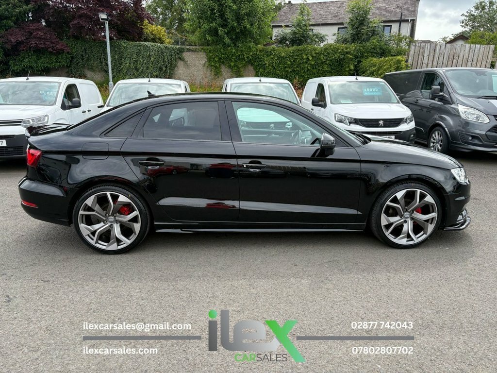 Audi A3 1.6L Sport Black #3