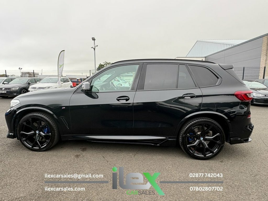 BMW X5 3L M Sport Black #6