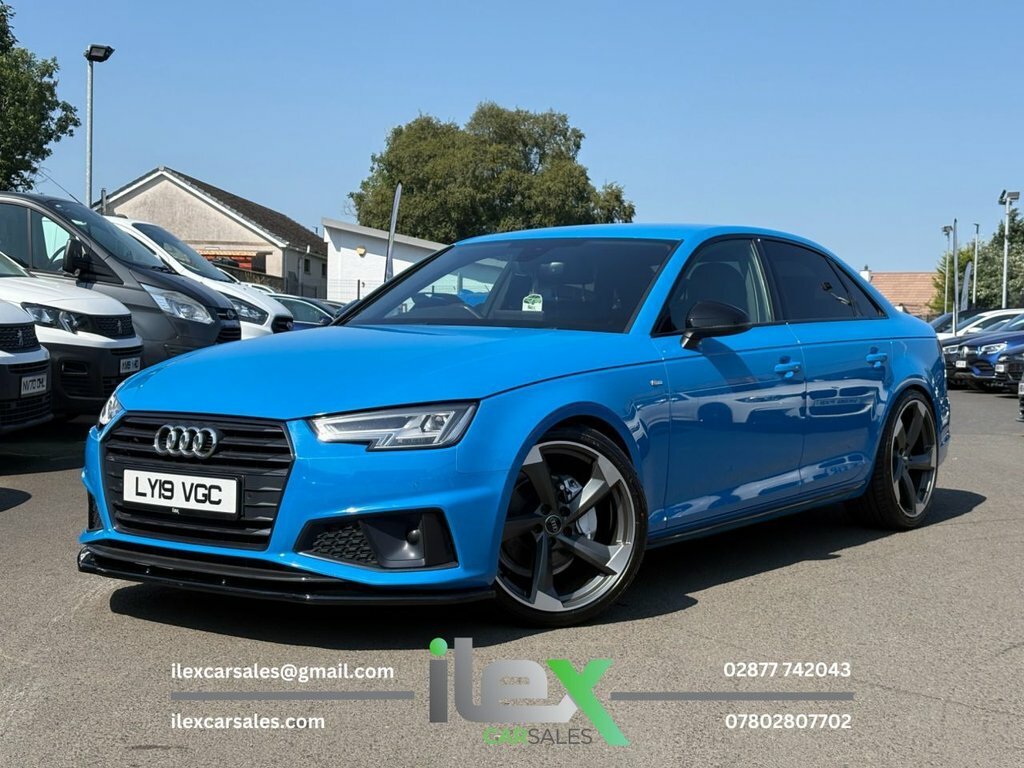 Audi A4 2L Black Edition Blue #3