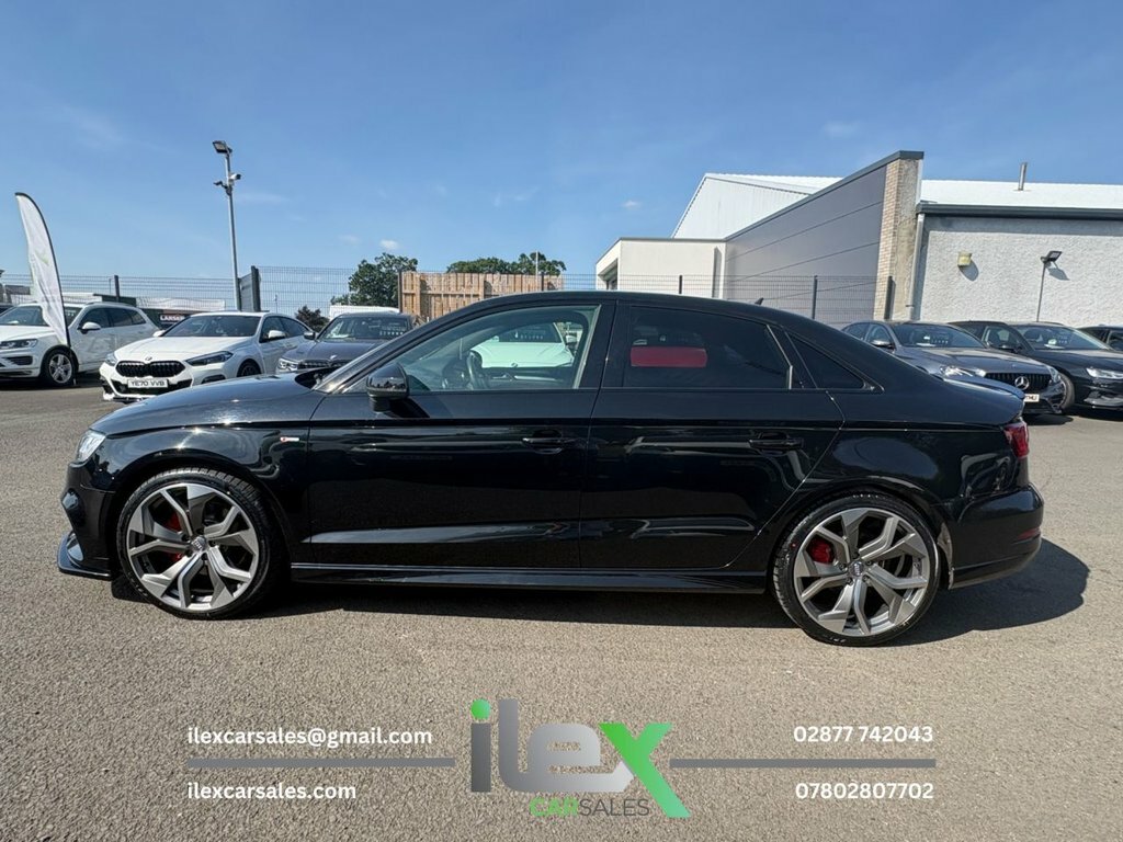 Audi A3 2L Black Edition Black #6