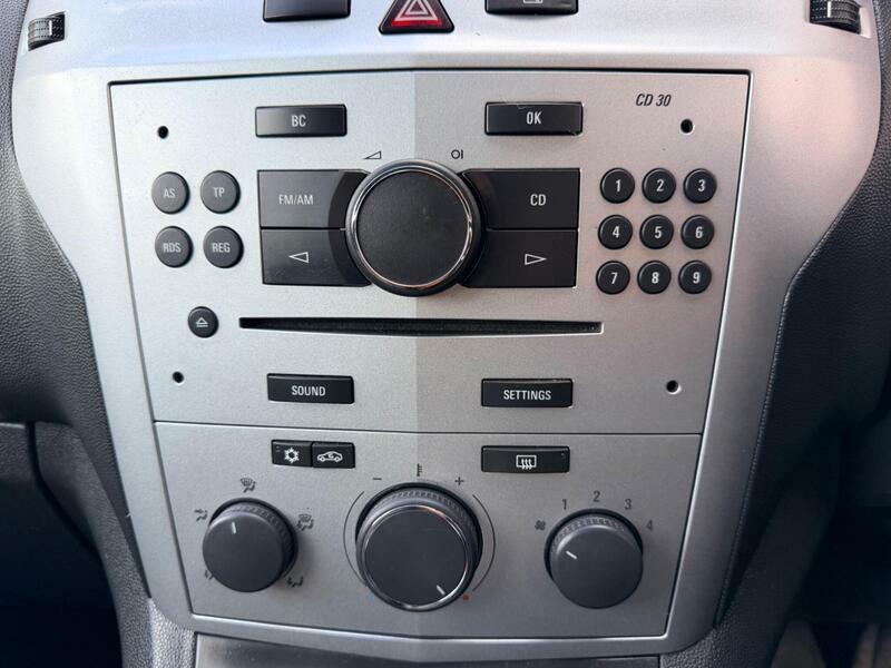 Vauxhall Zafira Exclusiv 7 Seater Silver #34