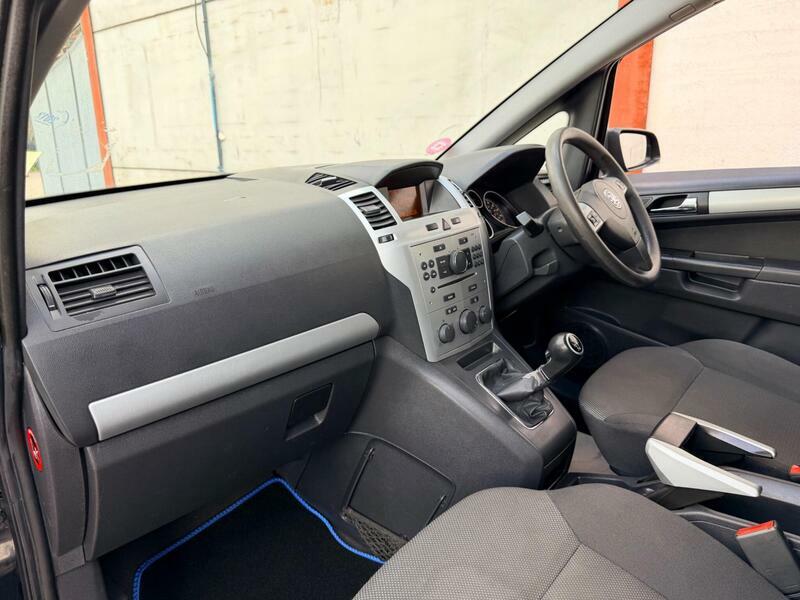 Vauxhall Zafira Exclusiv 7 Seater Silver #14