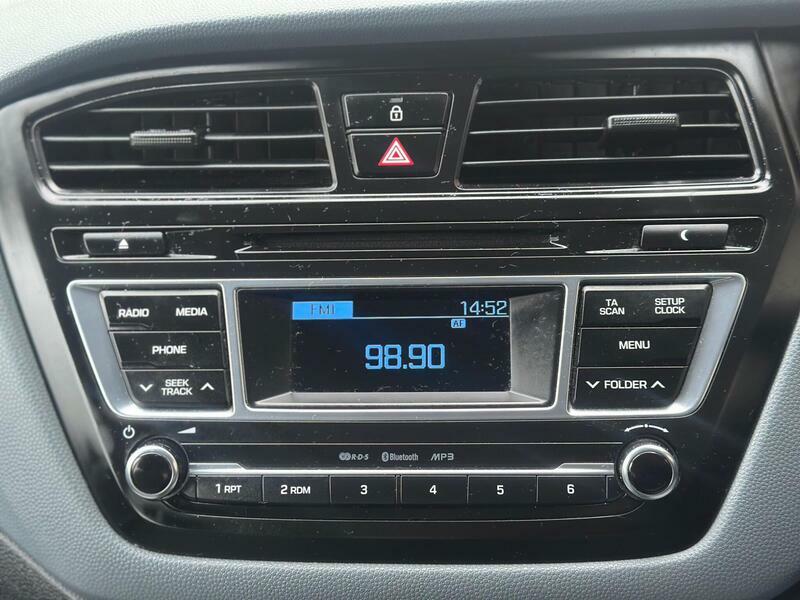 Hyundai I20 Hatchback Red #23