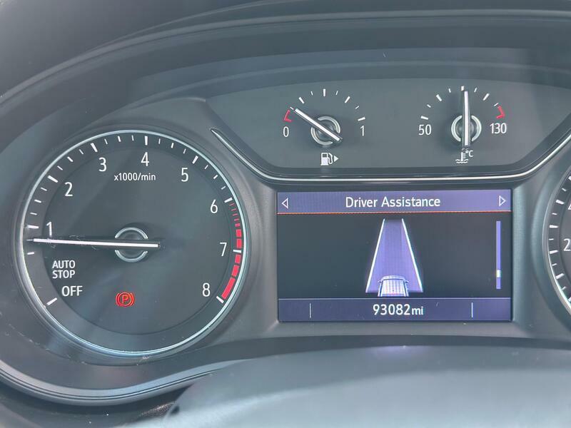 Vauxhall Insignia Sri Vx-line White #27