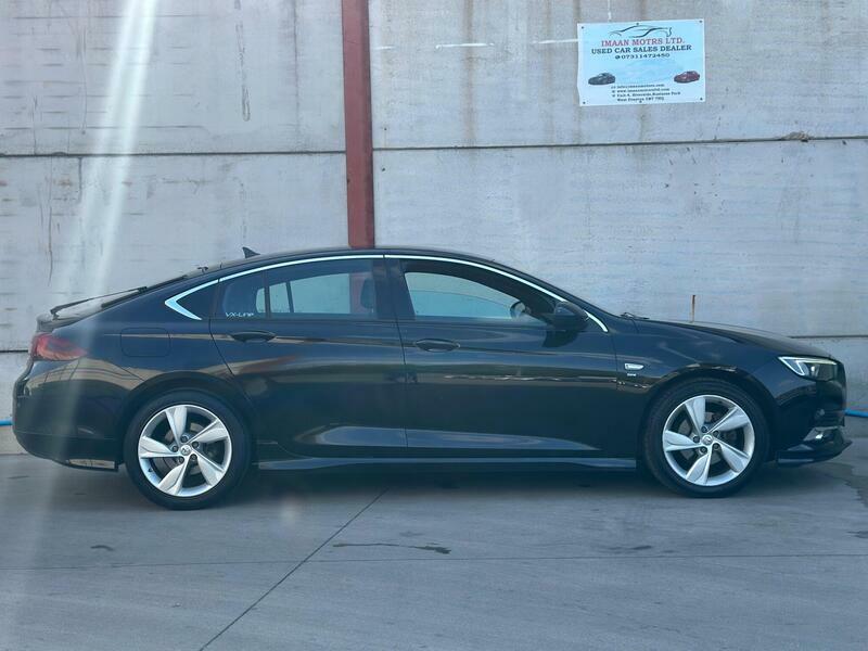 Vauxhall Insignia Sri Vx-line White #9