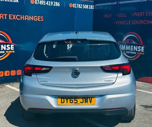 Vauxhall Astra Turbo Tech Line Hatchback Silver #6