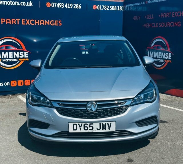 Vauxhall Astra Turbo Tech Line Hatchback Silver #2