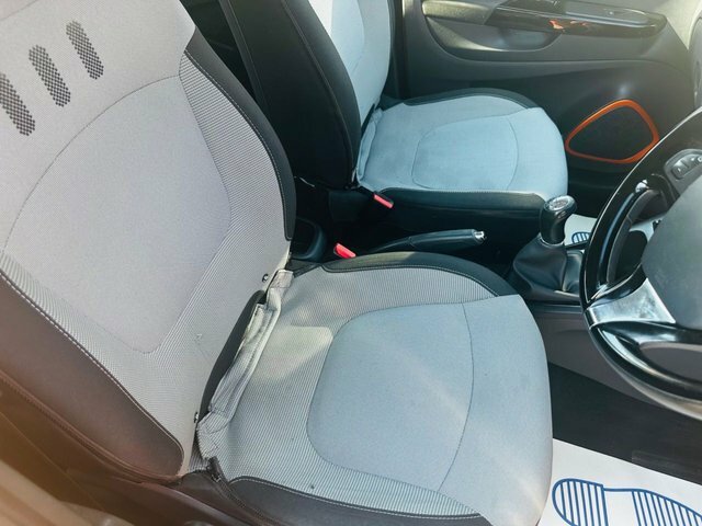Renault Captur  Black #21