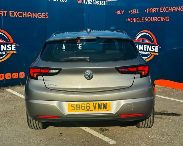 Vauxhall Astra Sri Hatchback Grey #6