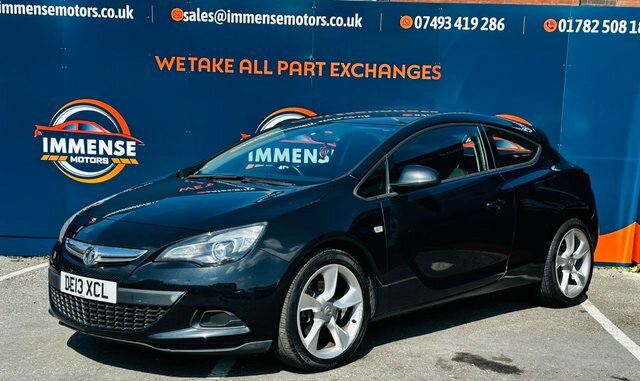 Vauxhall Astra GTC Sport Coupe Black #3