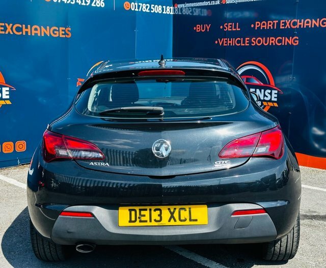 Vauxhall Astra GTC Sport Coupe Black #6