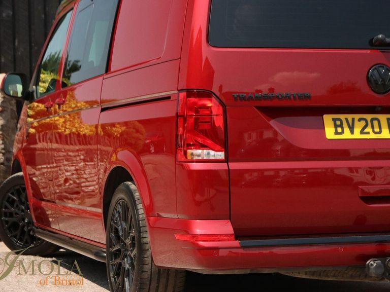 Volkswagen Transporter Mpv White #13