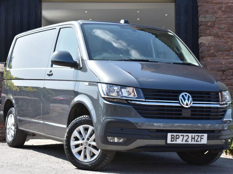 Volkswagen Transporter 2.0 Tdi T28 Highline Dsg Fwd Swb Euro 6 Ss