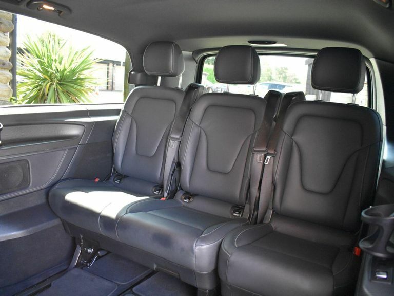 Mercedes-Benz V Class Mpv Black #9