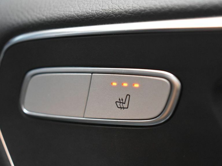 Mercedes-Benz V Class Mpv Black #36