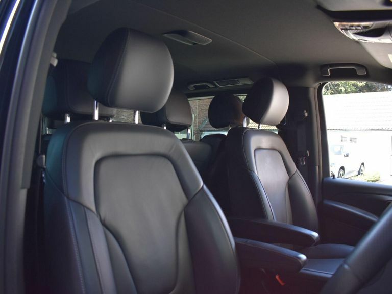 Mercedes-Benz V Class Mpv Black #28