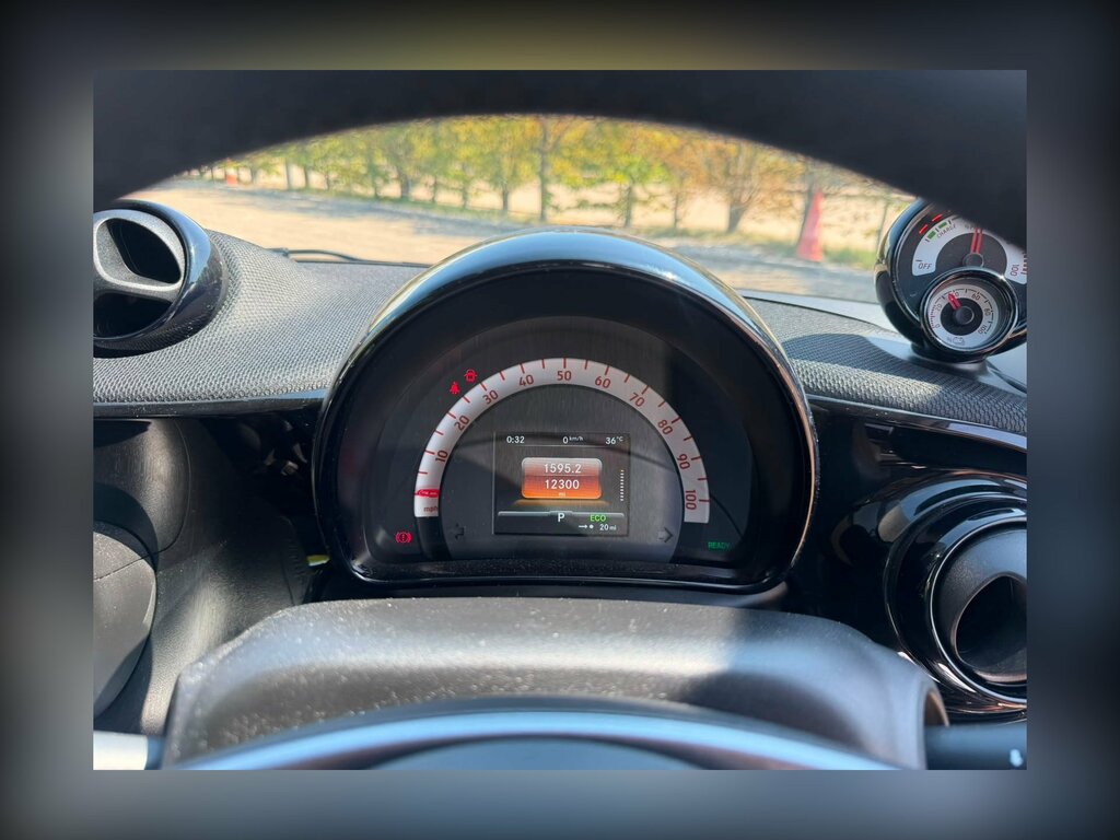 Smart Forfour 60Kw Eq Prime Exclusive 17Kwh 22Kwch Black #17
