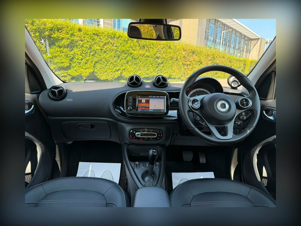 Smart Forfour 60Kw Eq Prime Exclusive 17Kwh 22Kwch Black #10
