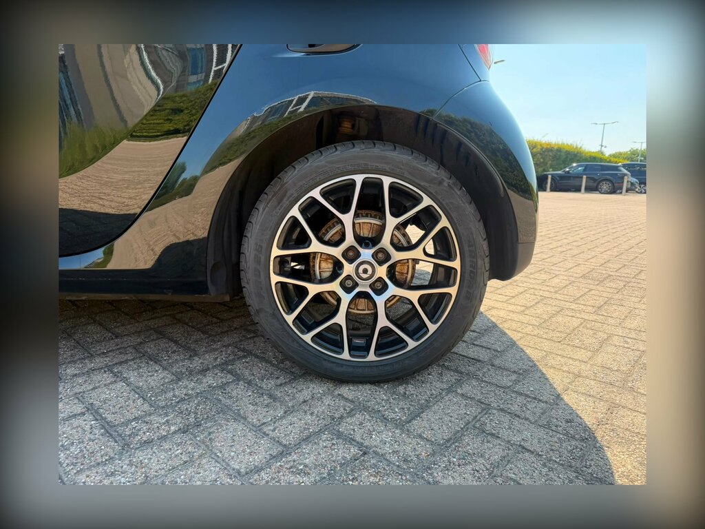 Smart Forfour 60Kw Eq Prime Exclusive 17Kwh 22Kwch Black #34