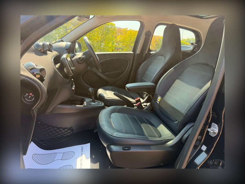 Smart Forfour 60Kw Eq Prime Exclusive 17Kwh 22Kwch Black #24