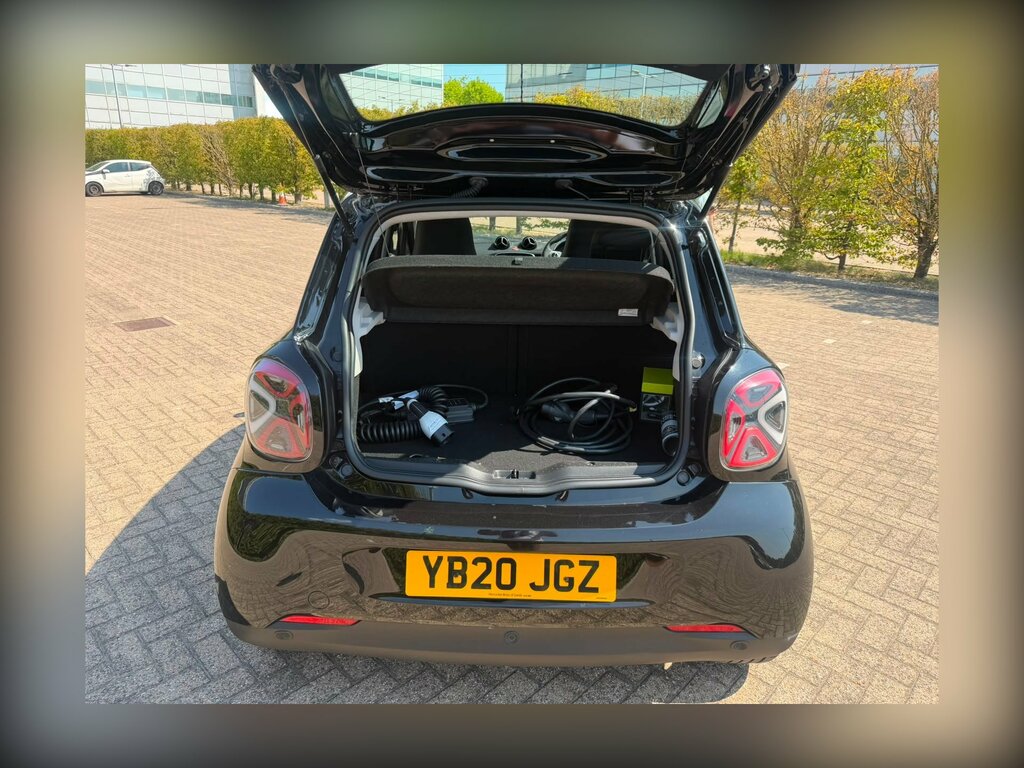Smart Forfour 60Kw Eq Prime Exclusive 17Kwh 22Kwch Black #37