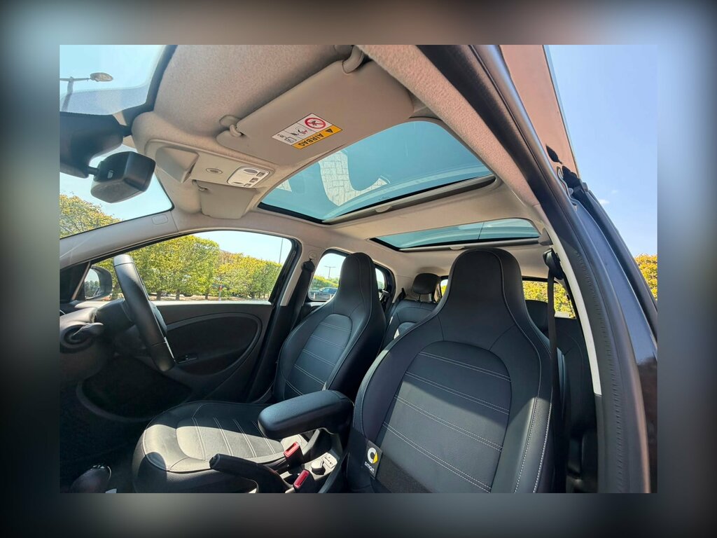 Smart Forfour 60Kw Eq Prime Exclusive 17Kwh 22Kwch Black #25