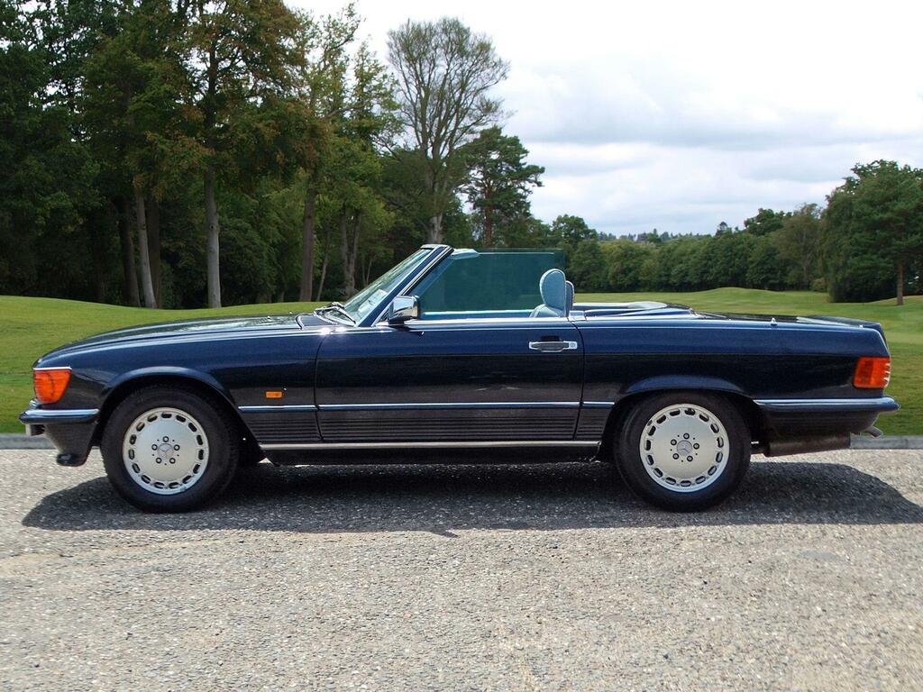 Mercedes-Benz 500 Petrol  #4