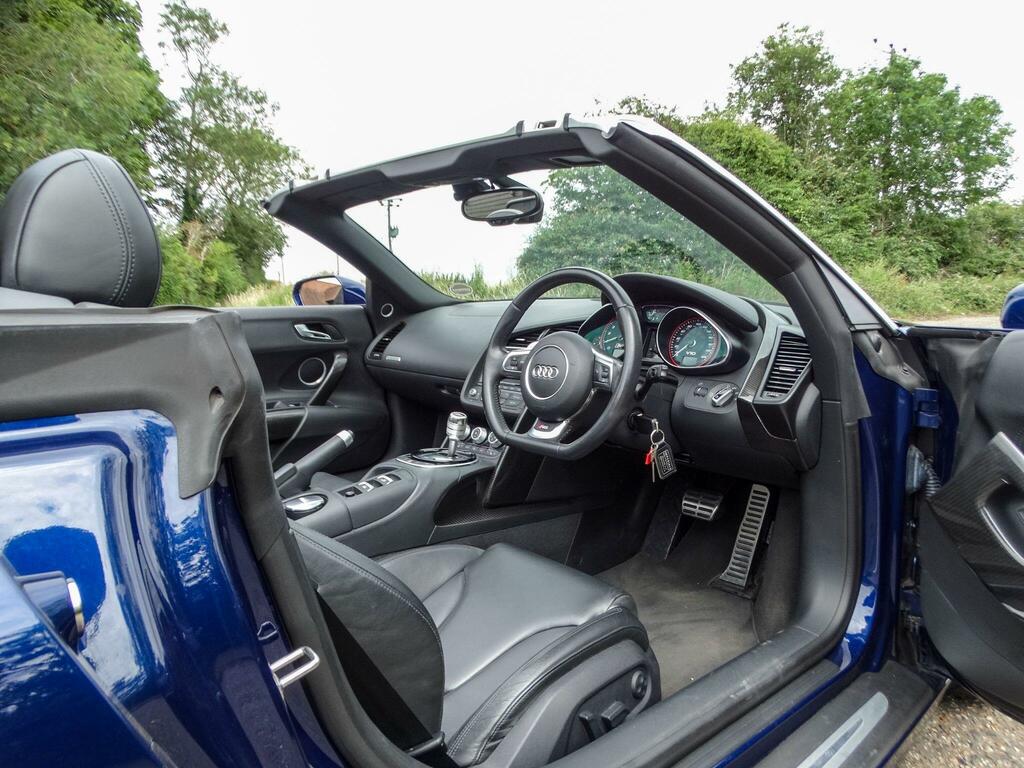 Audi R8 5.2 Fsi V10 Spyder S Tronic Quattro Euro 5  #17