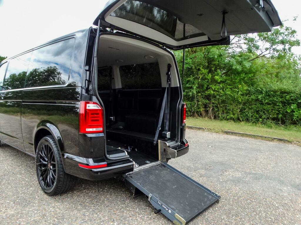 Volkswagen Transporter Shuttle Minibus 2.0 Tdi Bluemotion Tech Se Dsg Fwd Lwb Eur Black #16
