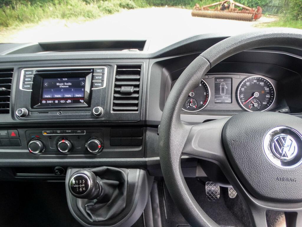Volkswagen Transporter Shuttle Minibus 2.0 Tdi Bluemotion Tech Se Dsg Fwd Lwb Eur Black #8