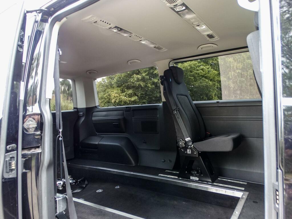 Volkswagen Transporter Shuttle Minibus 2.0 Tdi Bluemotion Tech Se Dsg Fwd Lwb Eur Black #14