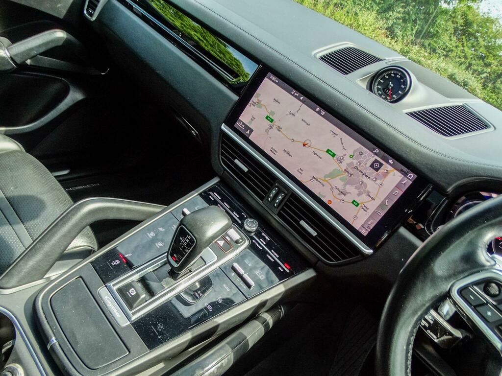 Porsche Cayenne Petrol #6