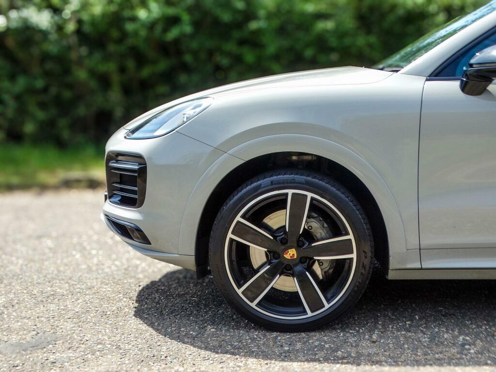 Porsche Cayenne Petrol #5