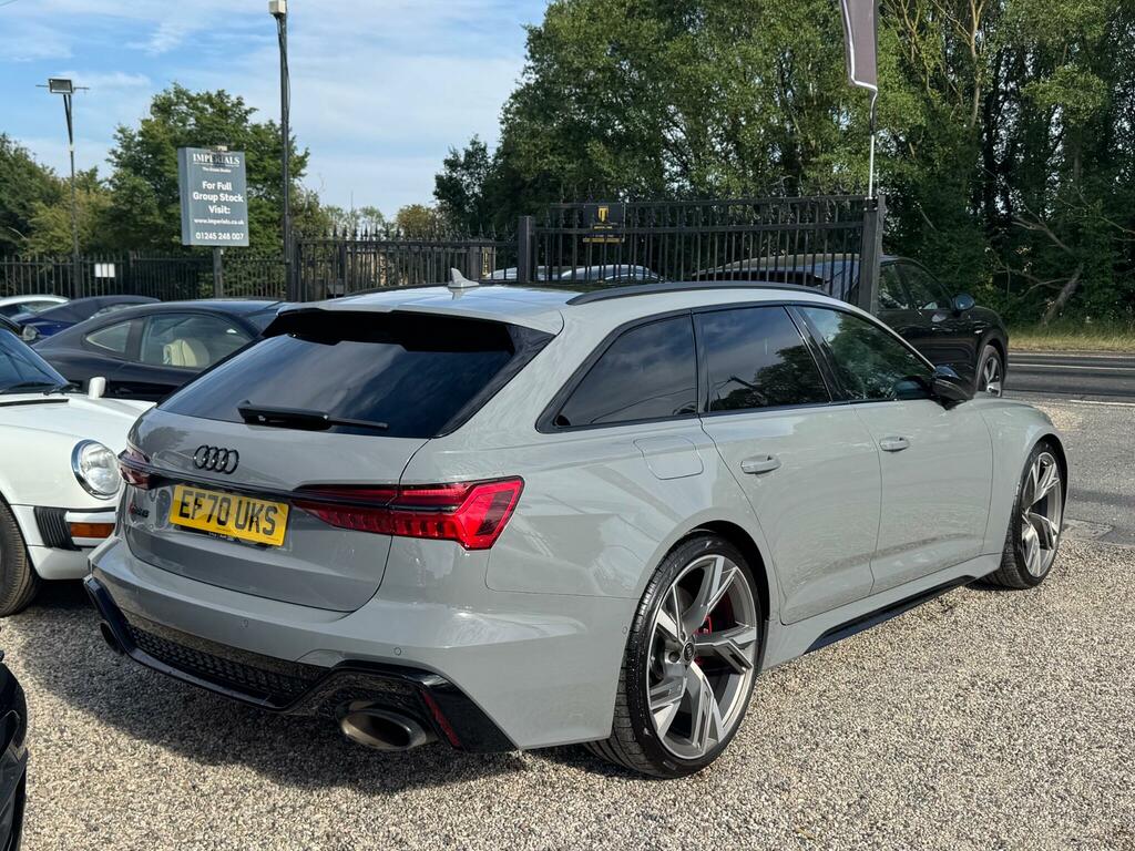 Audi RS6 Avant Petrol #4