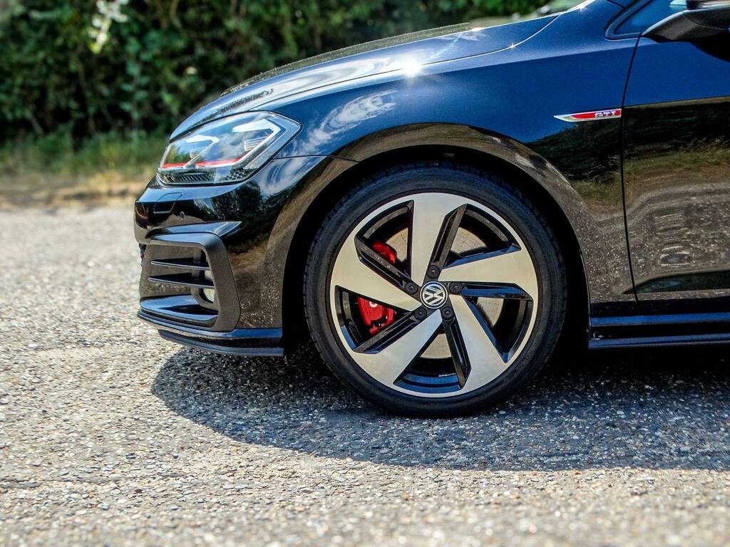 Volkswagen Golf Petrol PF19HLM #5