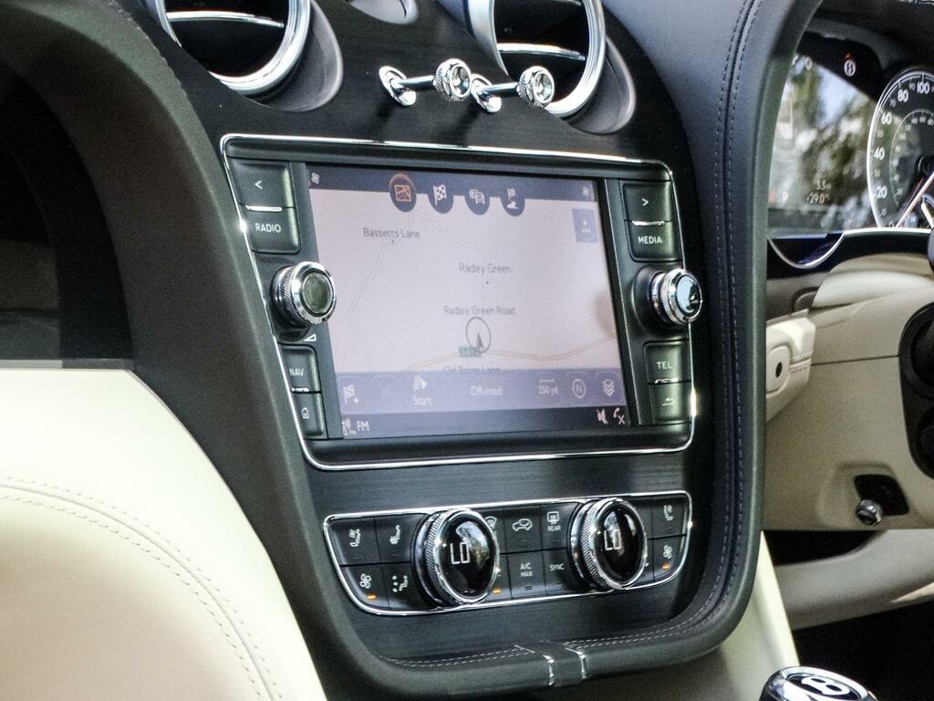Bentley Bentayga W12 Black #19