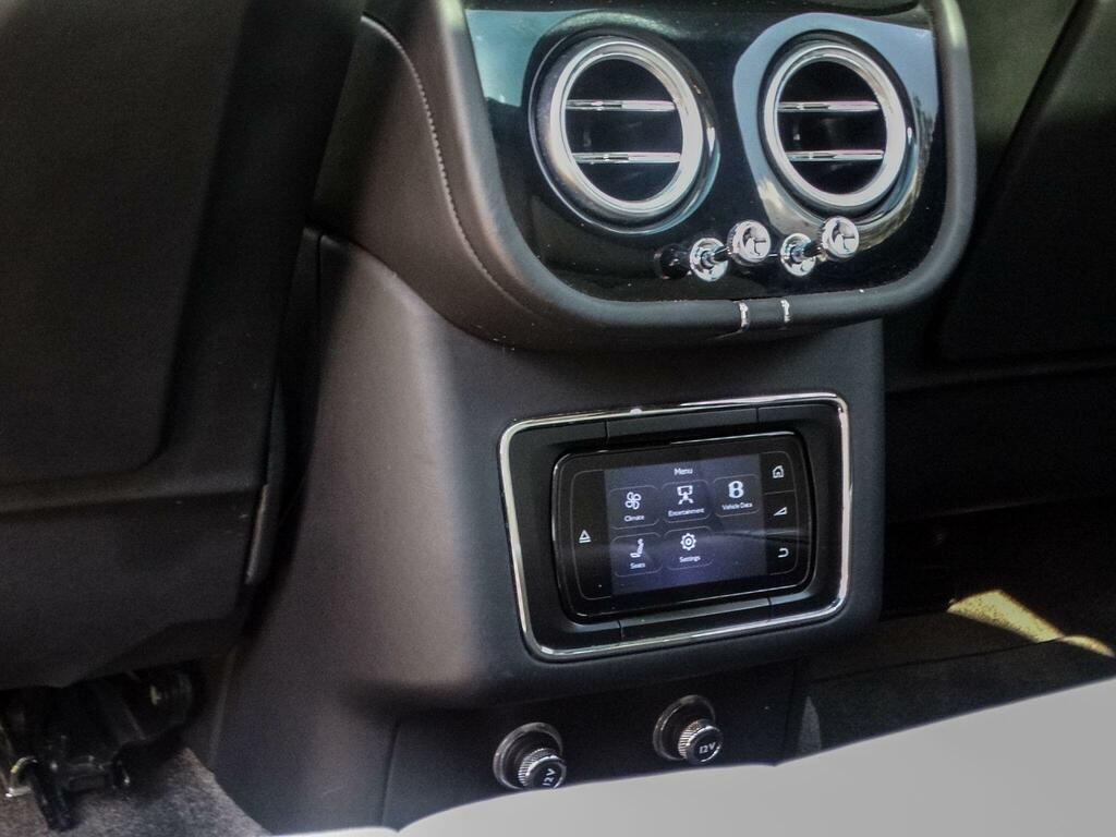Bentley Bentayga W12 Black #15