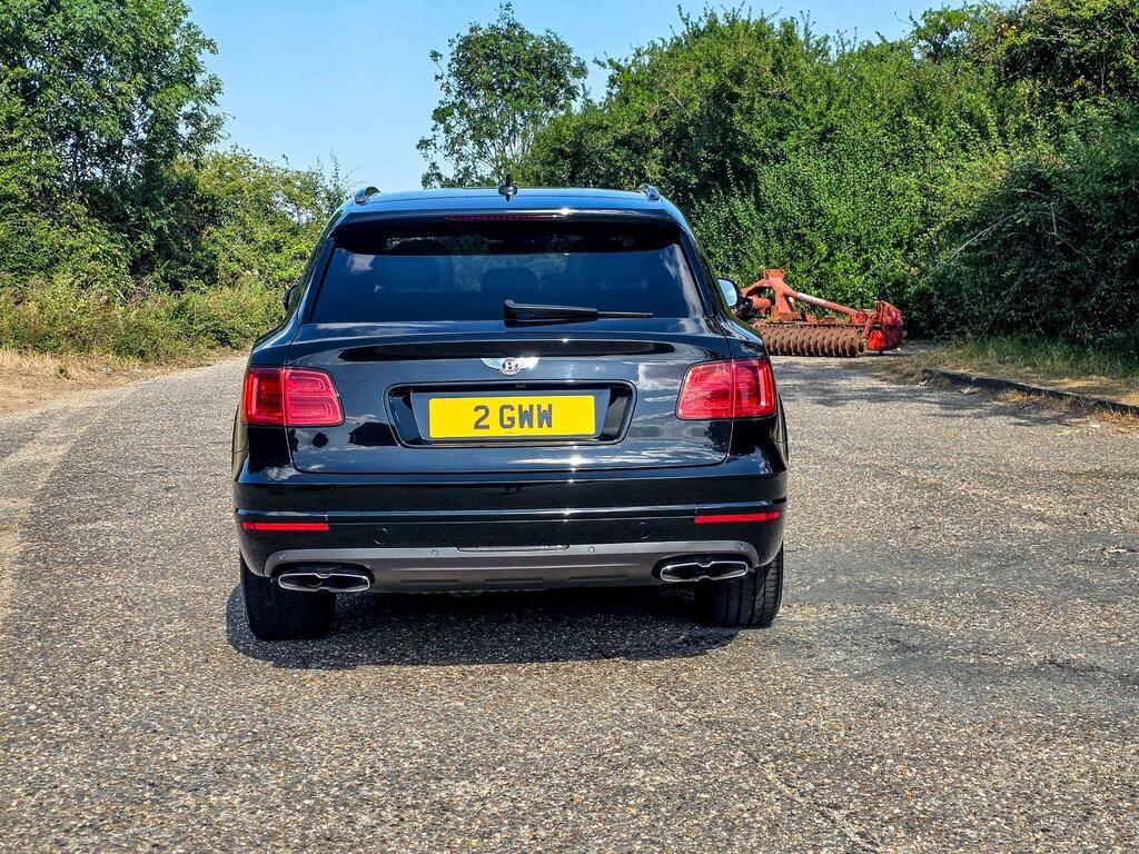 Bentley Bentayga W12 Black #11