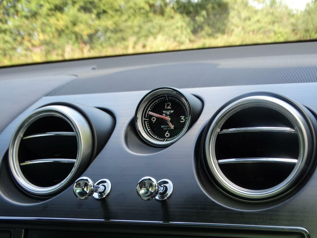 Bentley Bentayga W12 Black #24