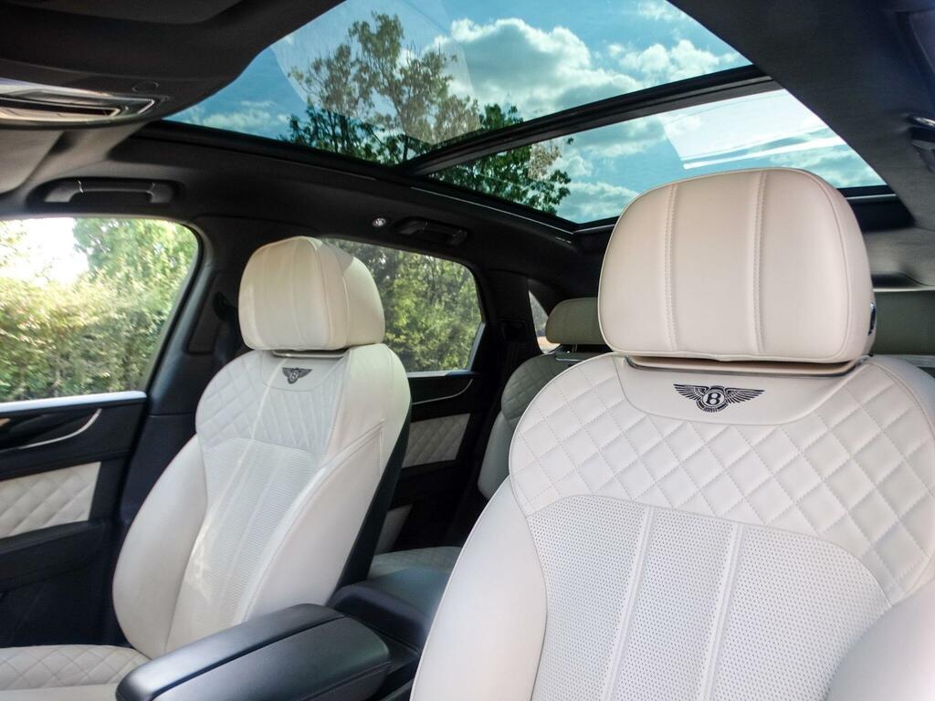 Bentley Bentayga W12 Black #12