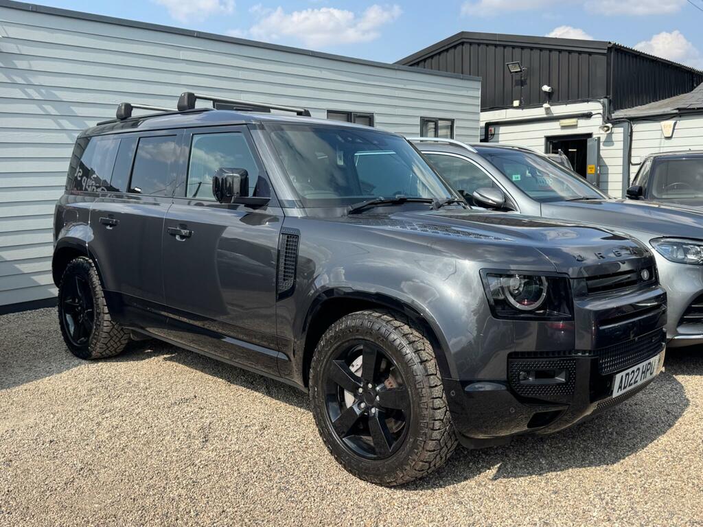 Land Rover Defender 110 Hybrid
