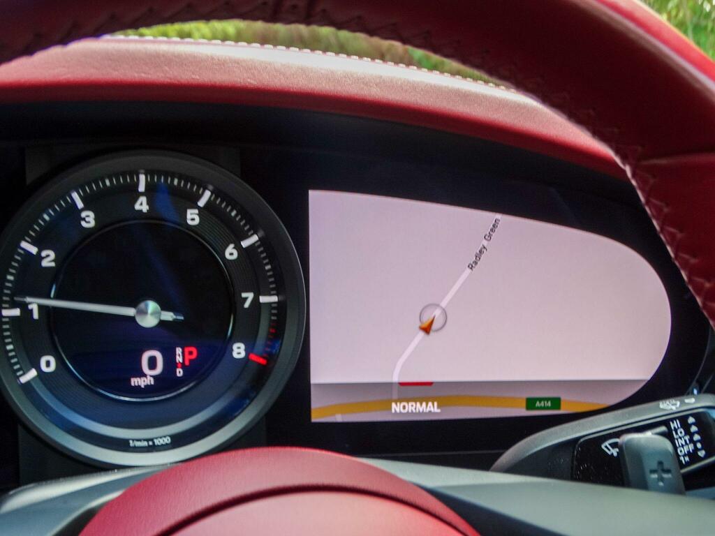 Porsche 911 Carrera S Silver #19