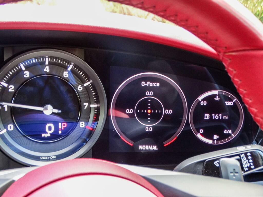 Porsche 911 Carrera S Silver #22