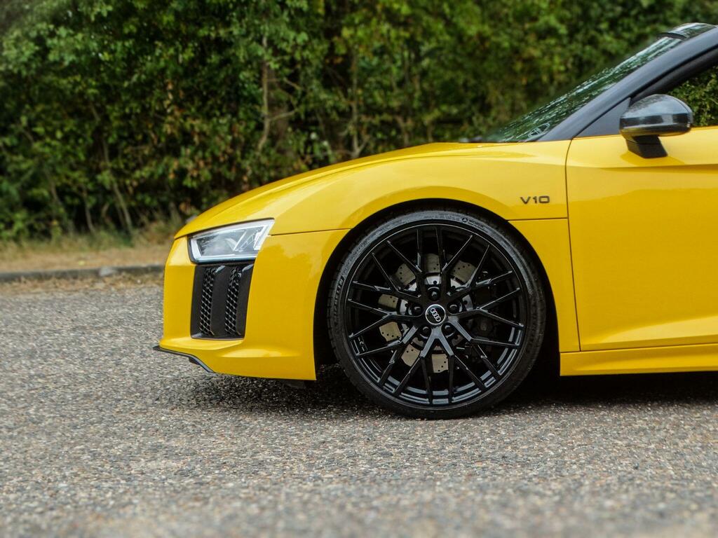 Audi R8 Petrol  #5