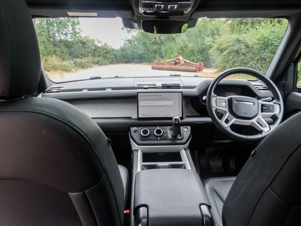 Land Rover Defender 110 X-dynamic Se Green #14