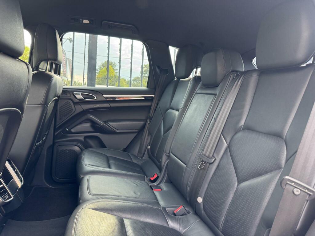 Porsche Cayenne 3.0 D V6 Tiptronic 245 Bhp Panoramic Roof Black #9